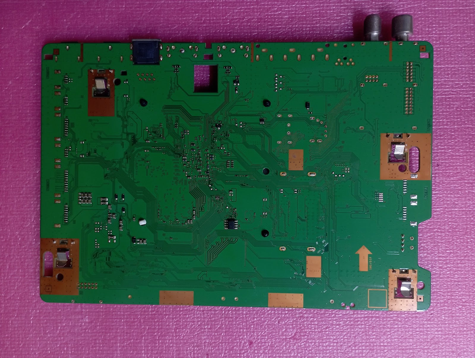 UE50AU8070U SAMSUNG