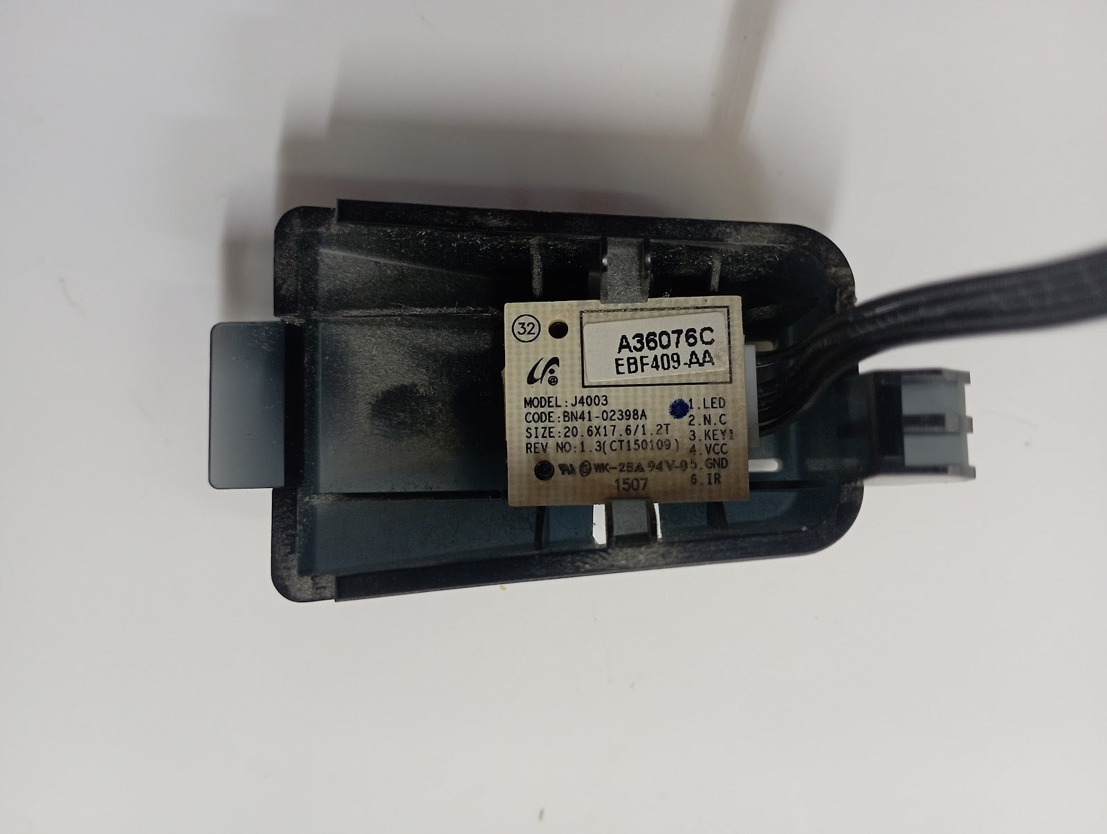 UE32J5200AK SAMSUNG