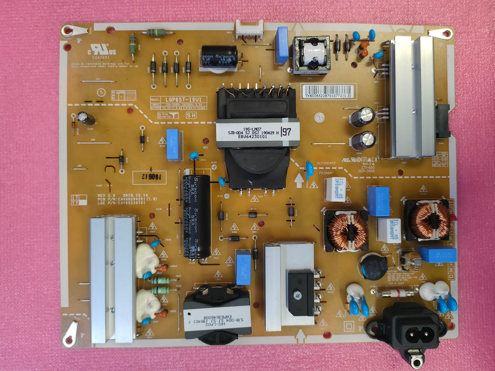 65UM7610PLB LG