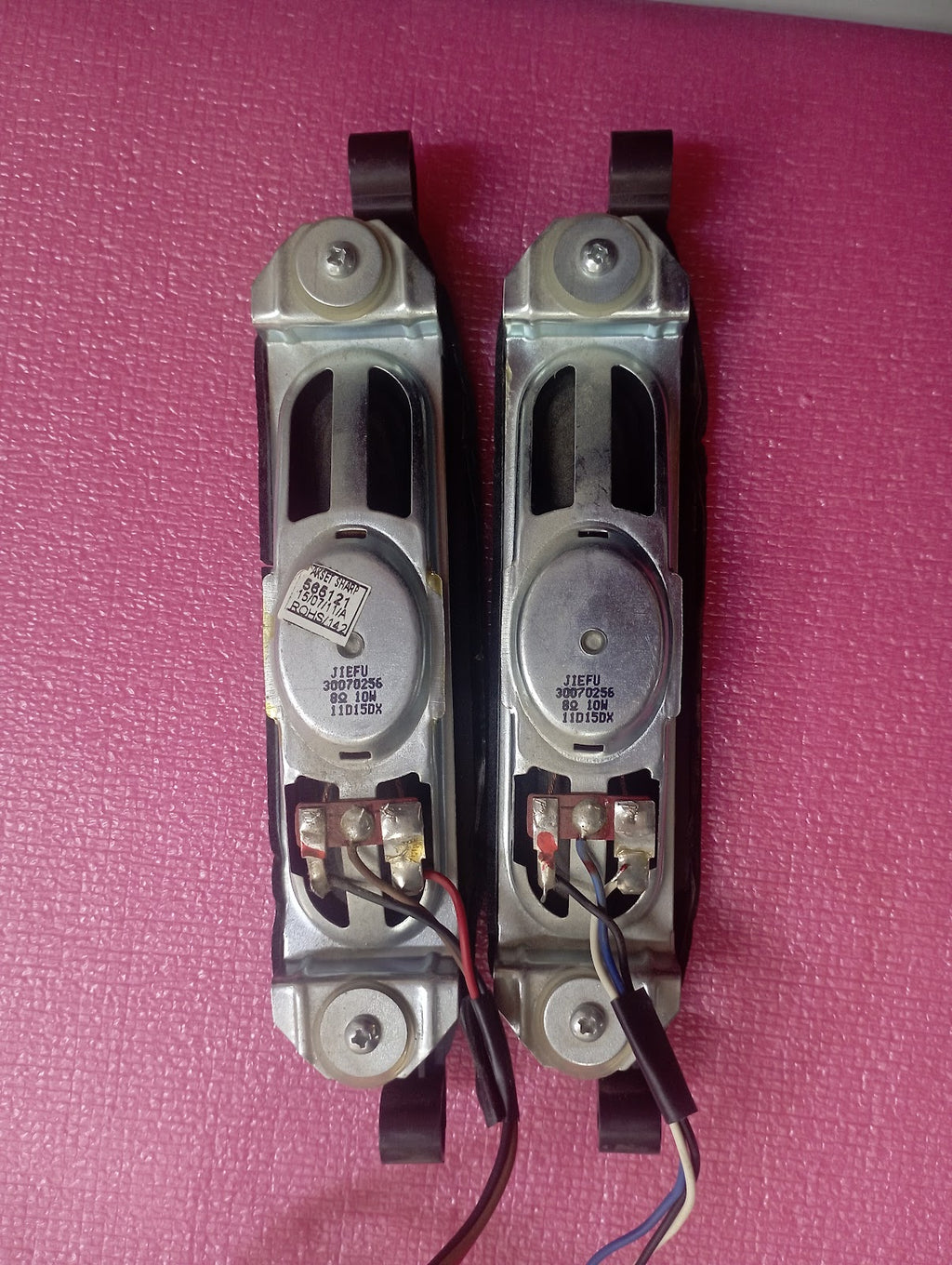 SHARP LC32LE510E