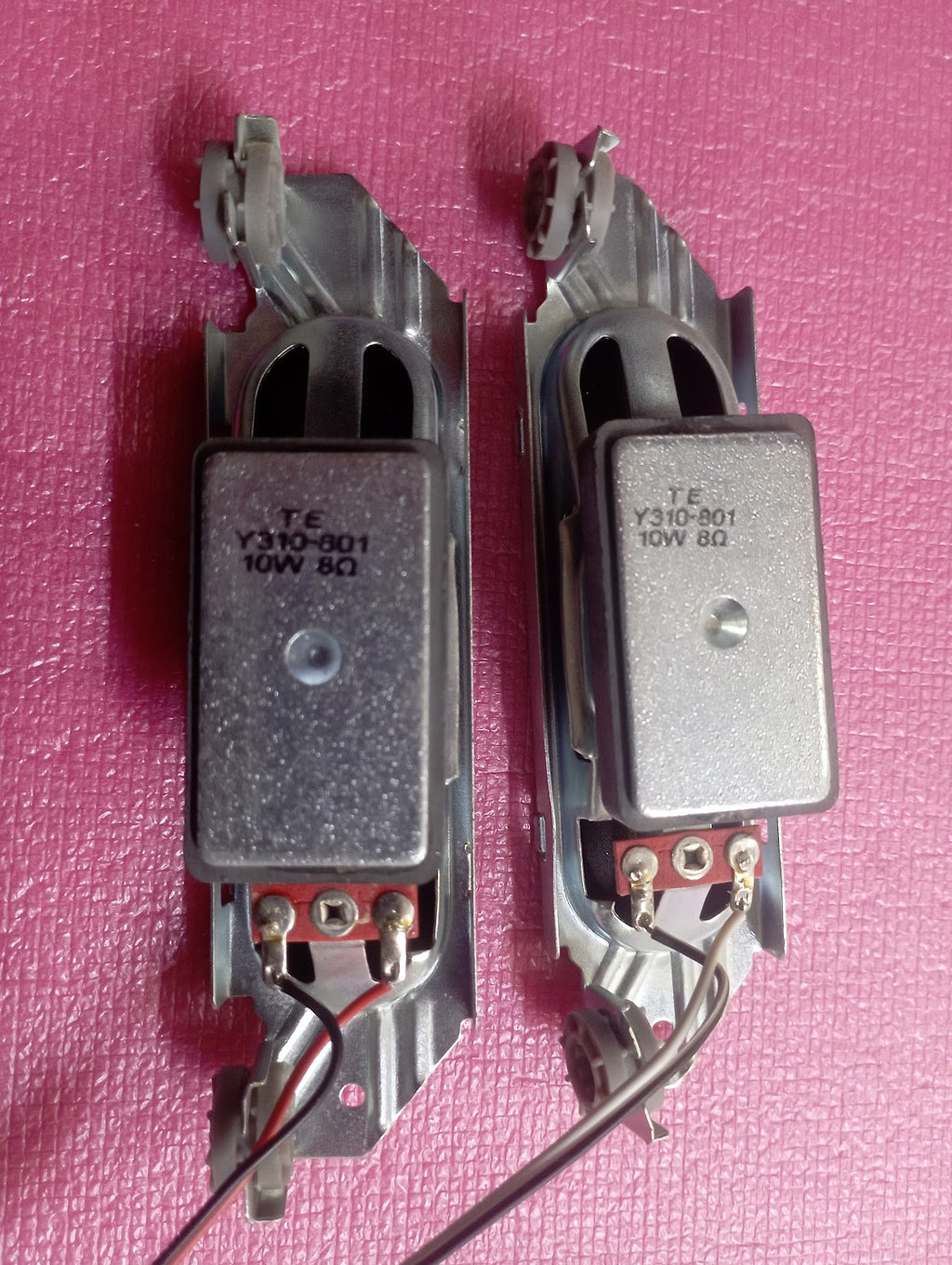AKTV4339C AKAI