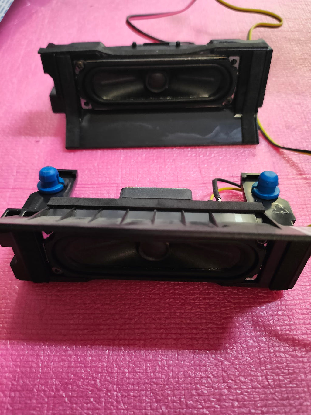 UE32N4002AKXXH SAMSUNG