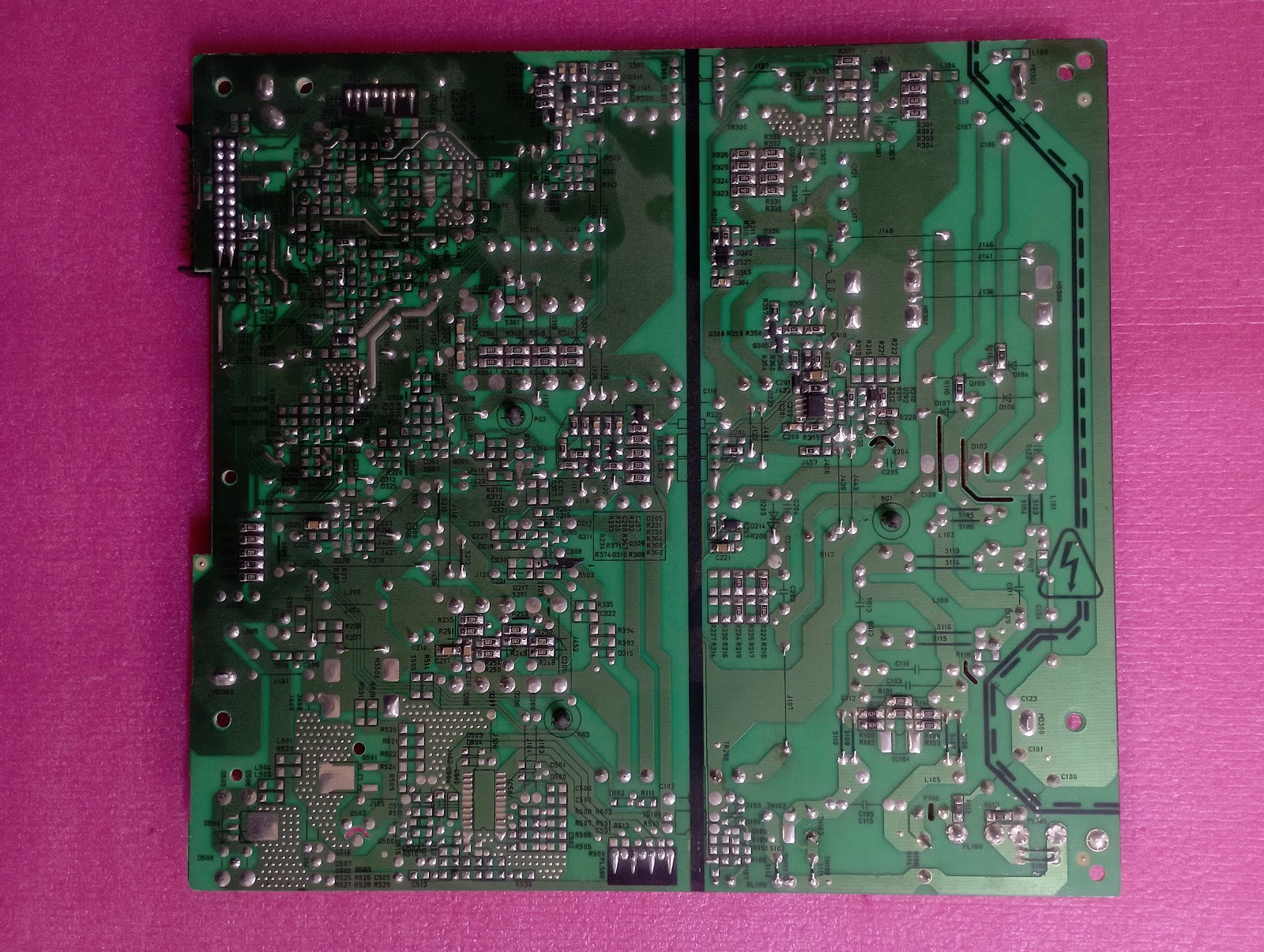 32W1333G TOSHIBA