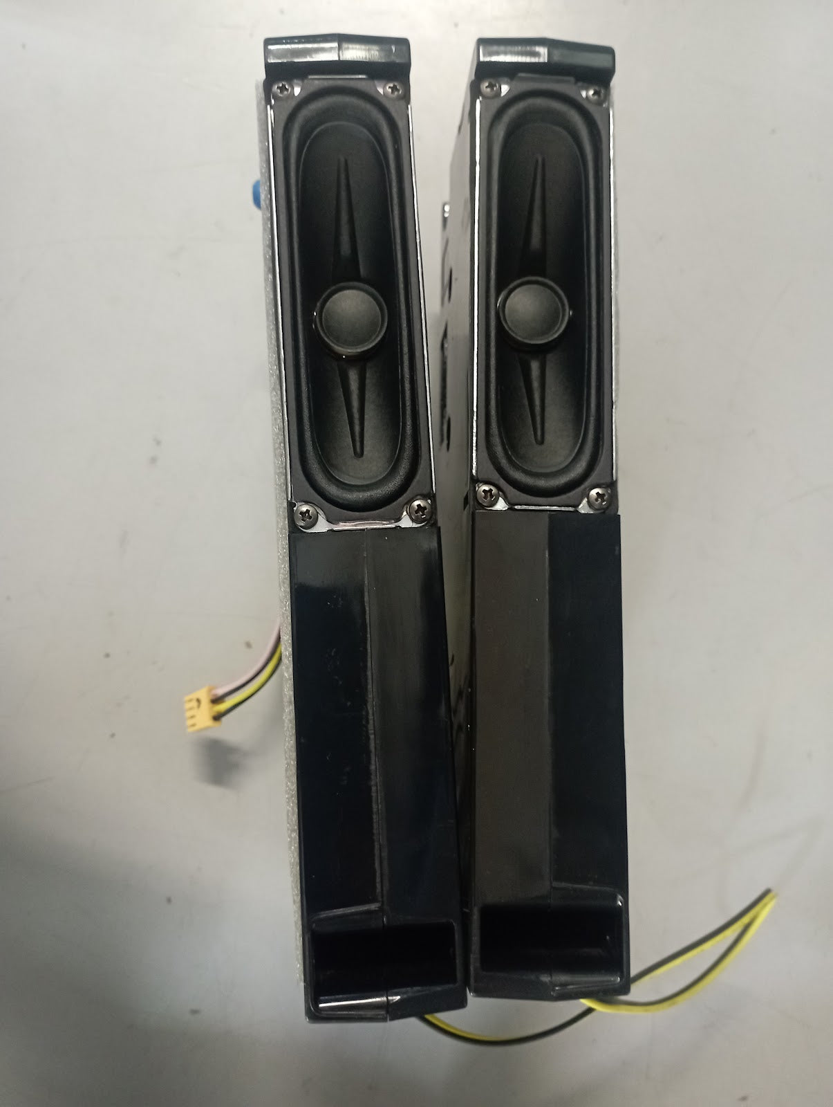 873 2024 Ricambi TV Samsung QE50Q60TAU - Main / PSU / Altoparlanti / Ricevitore IR