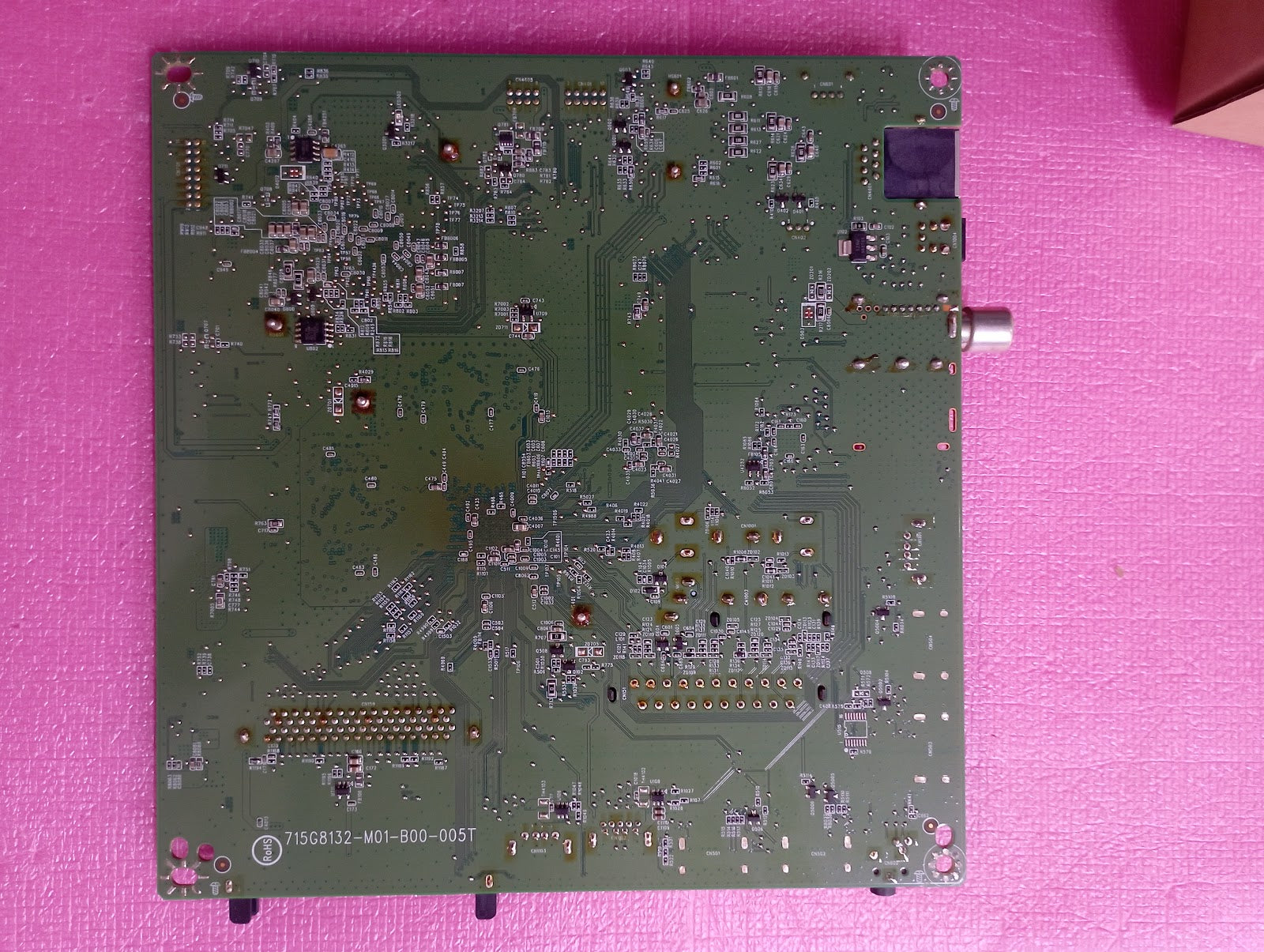 Ricambi TV LG 24MT49VF - Altoparlanti, Ricevitore IR, Flat