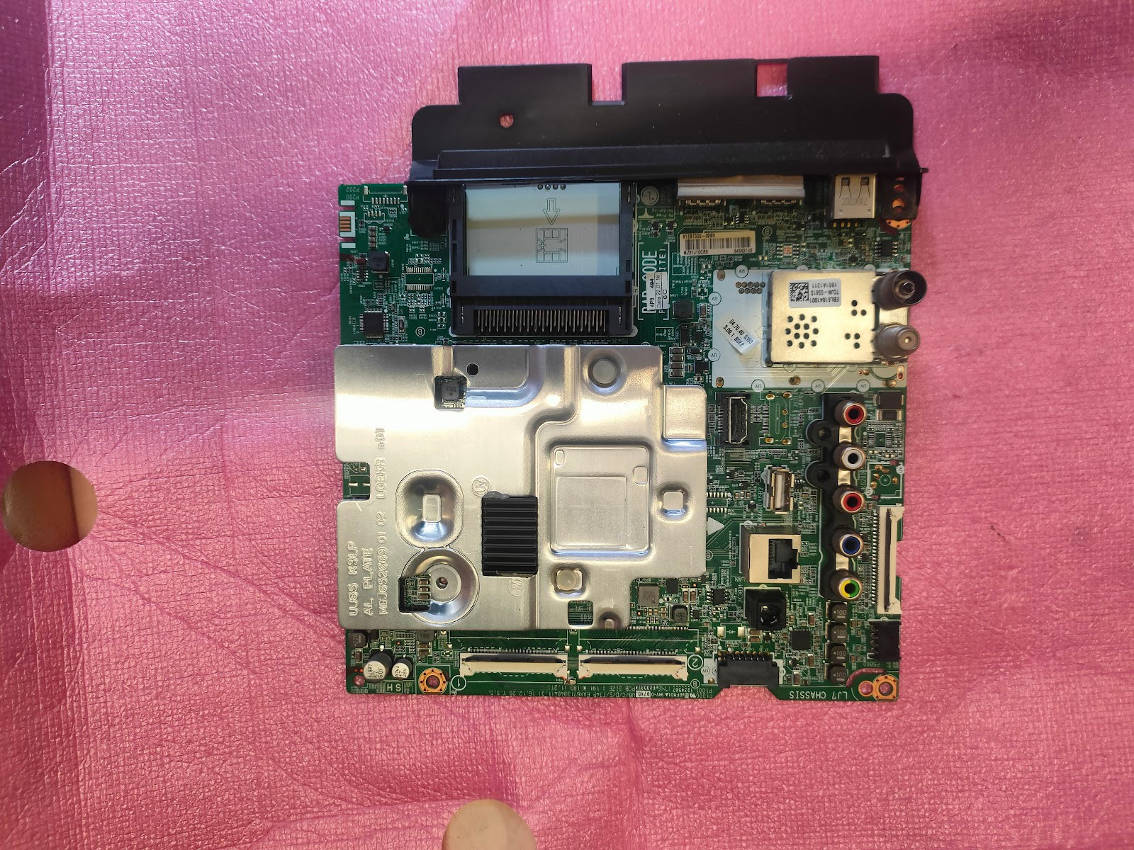43UJ630V LG