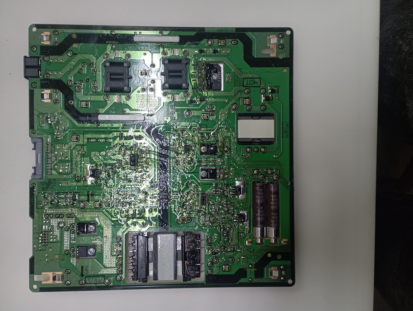 UE50AU8070U SAMSUNG