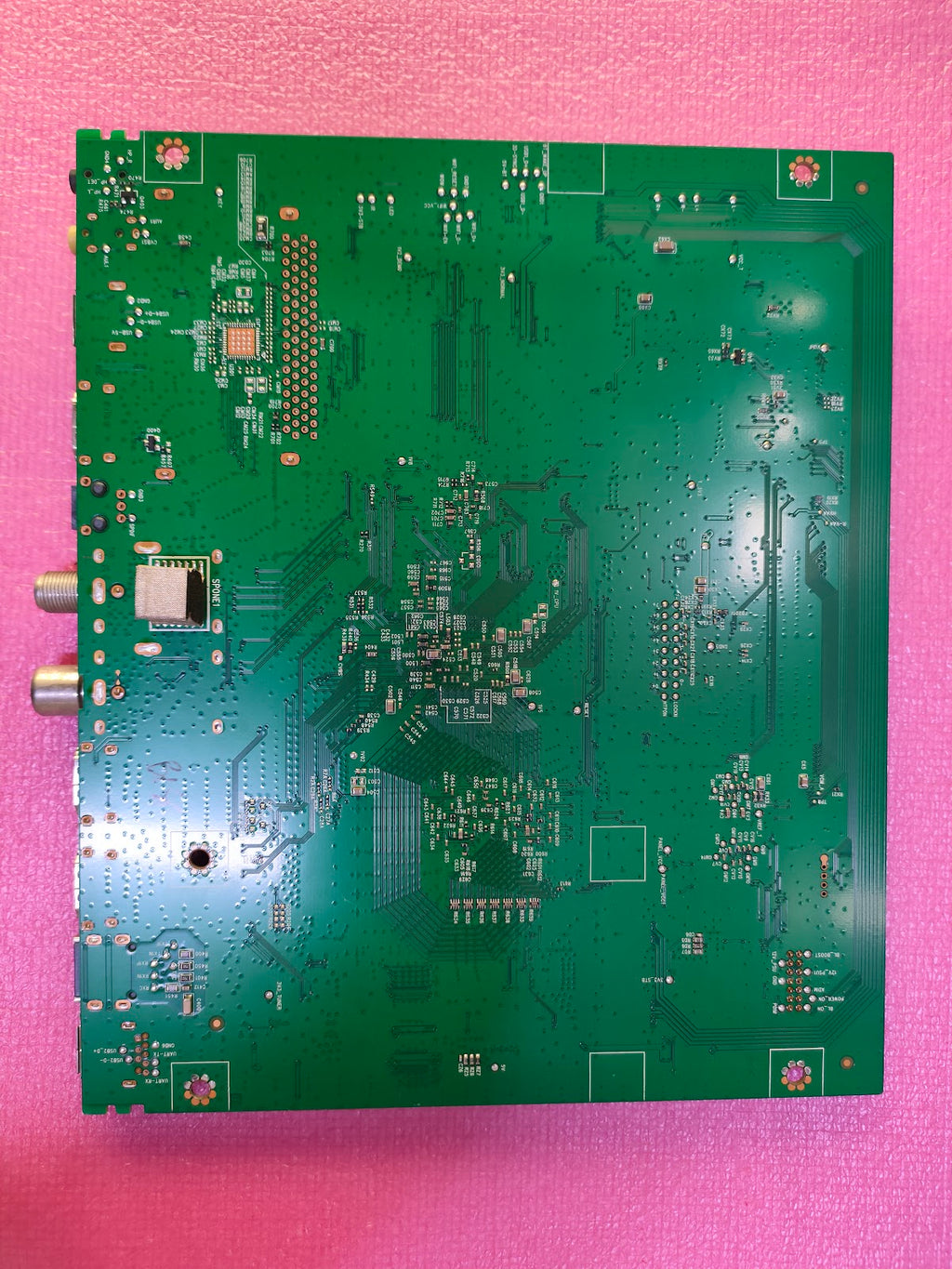 55DP600 TCL
