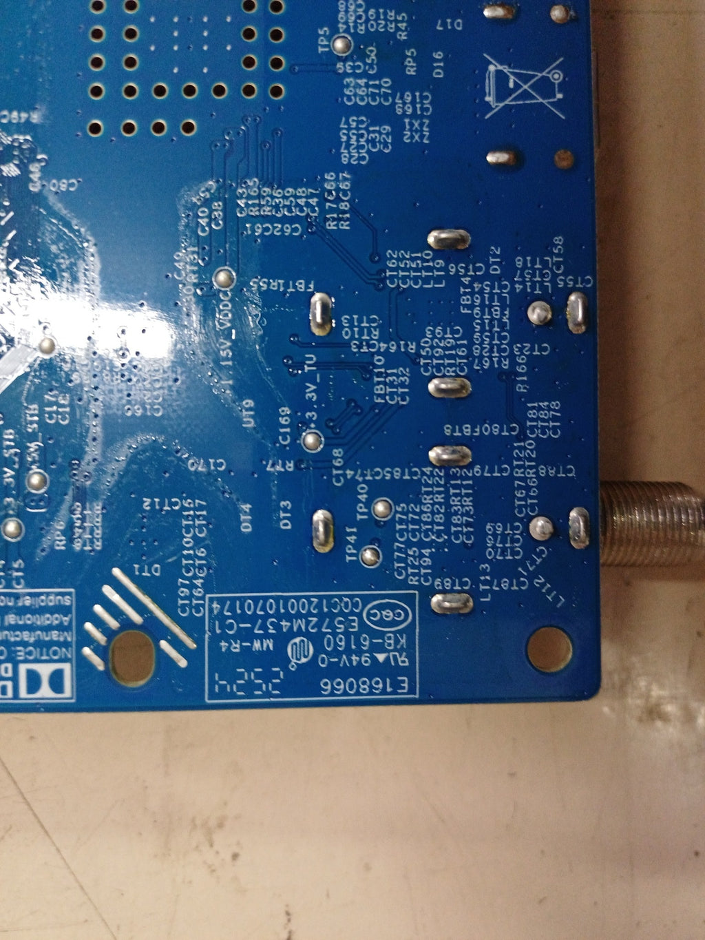 Mainboard Houstyle CV3663C-Z32 dettaglio PCB