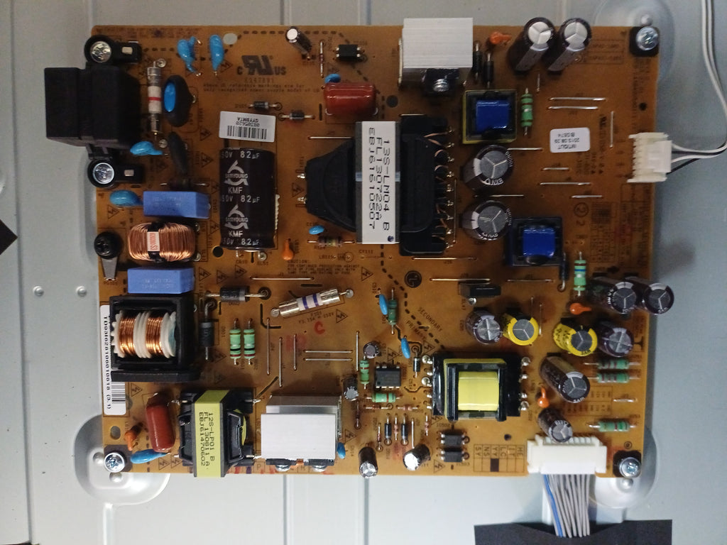 Power Supply Board LG 42LA620S - etichetta e connettori