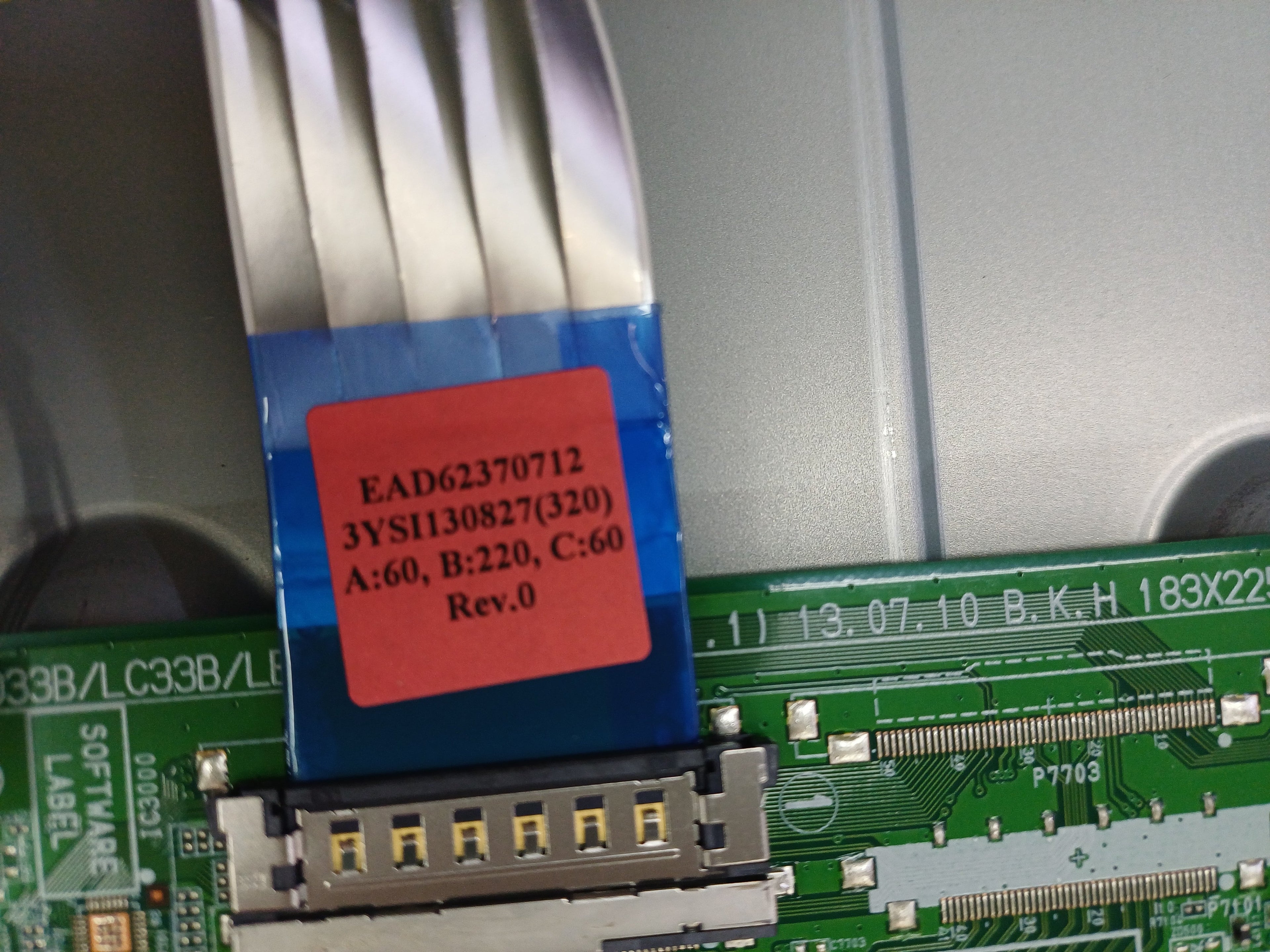 T-Con Board LG 42LA620S EAD62370712 - dettaglio etichetta rossa