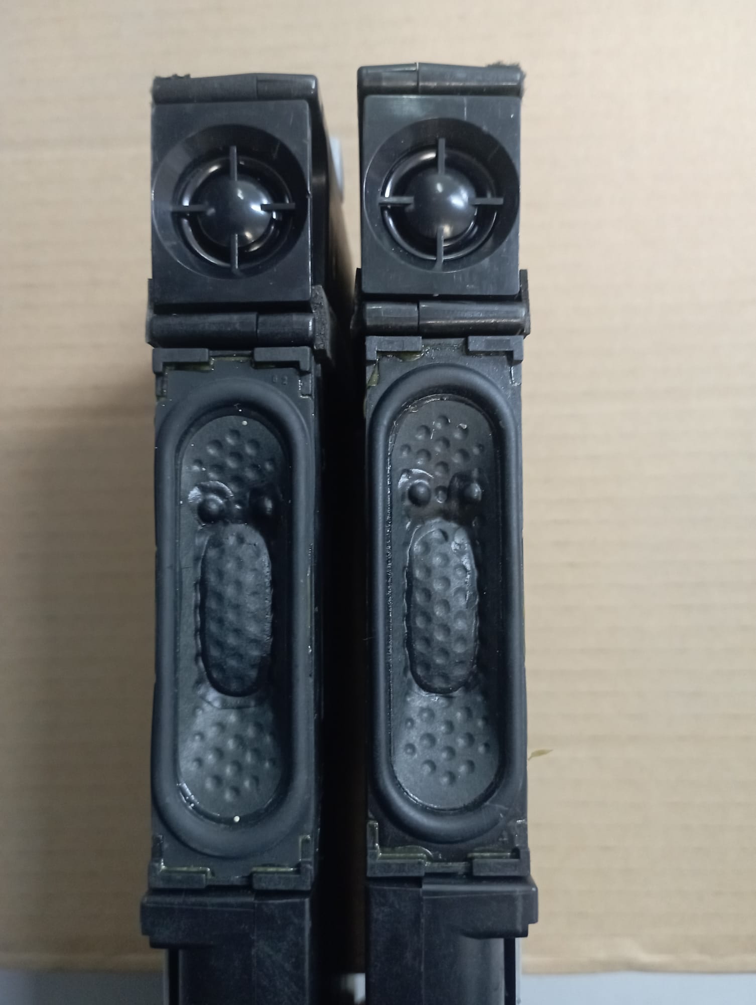EAB63369001 EAB63369002 COPPIA ALTOPARLANTI / SPEAKER PER TV LG 55UC970V