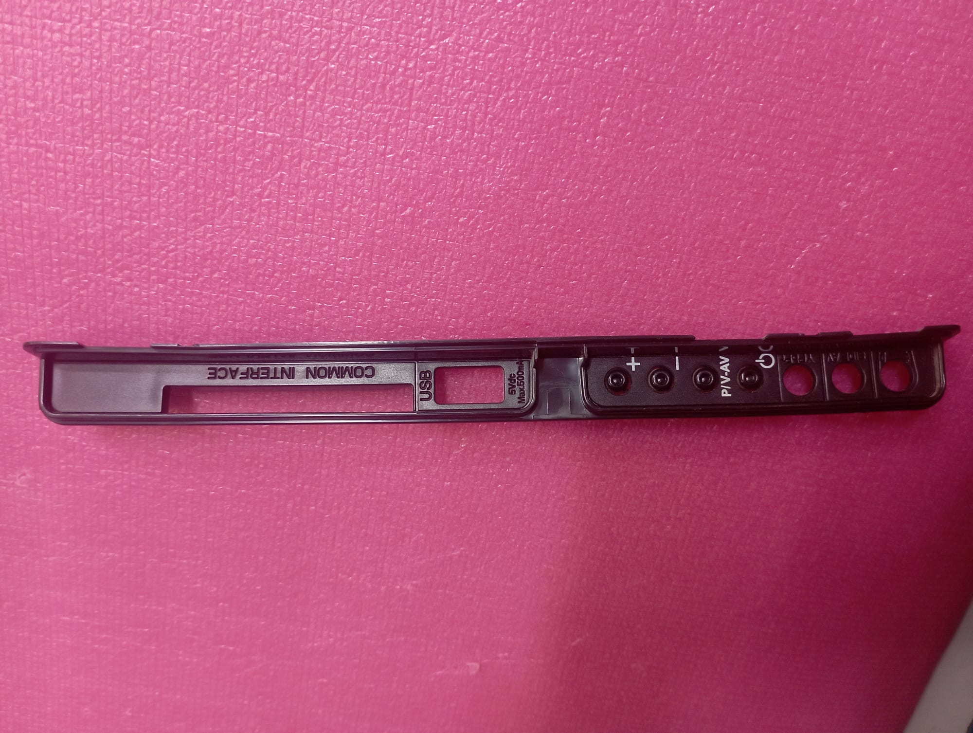 MB61S 2011 BRACKET IO  TASTIERA  PER TV SHARP LC-32LE510E