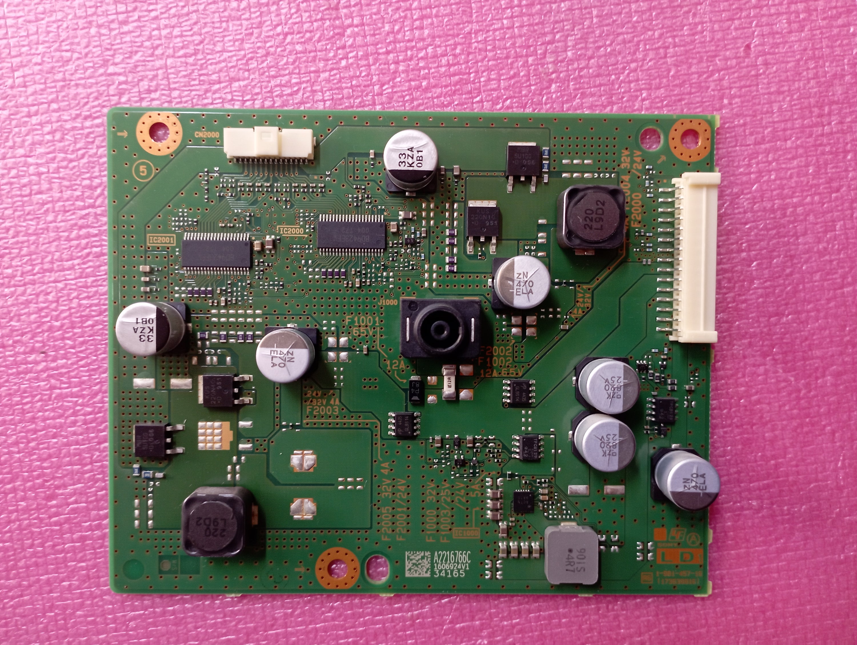 Ricambi TV Sony KD-43XG7096 - Mainboard PSU T-Con WiFi Altoparlanti