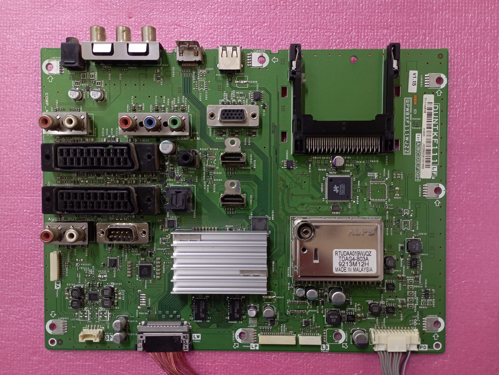 Mainboard QPWBXF111WJZZ per Sharp 32