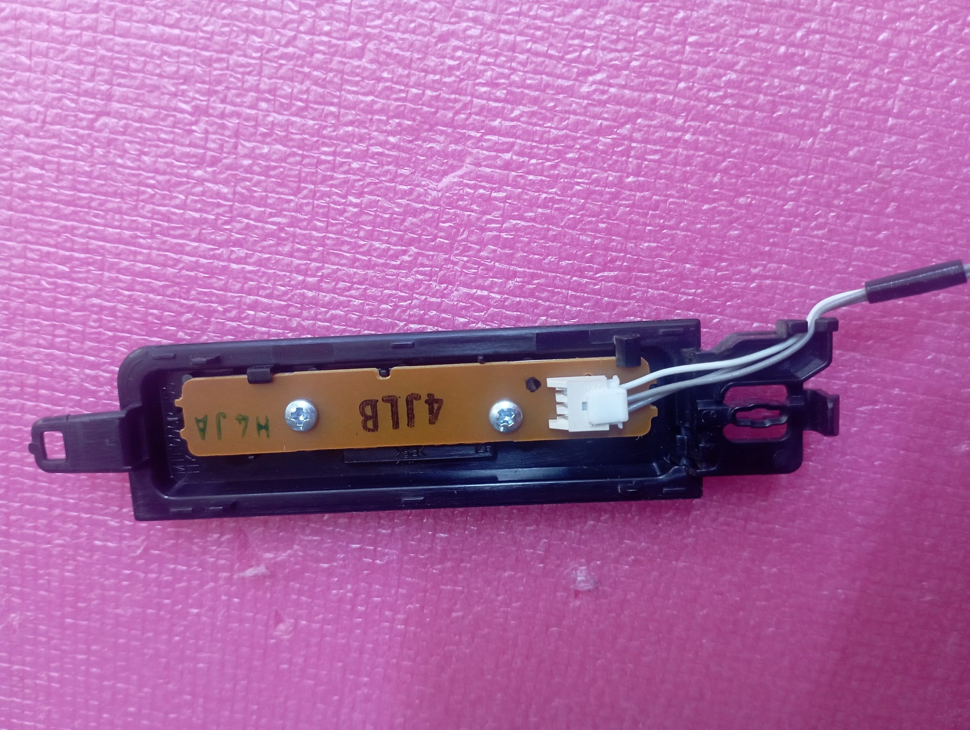 1-889-677-11 Ricevitore Infrarossi per TV Sony KDL-32R433B