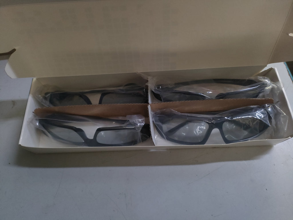 Kit 4x Occhiali 3D Passivi LG — Confezione Originale
