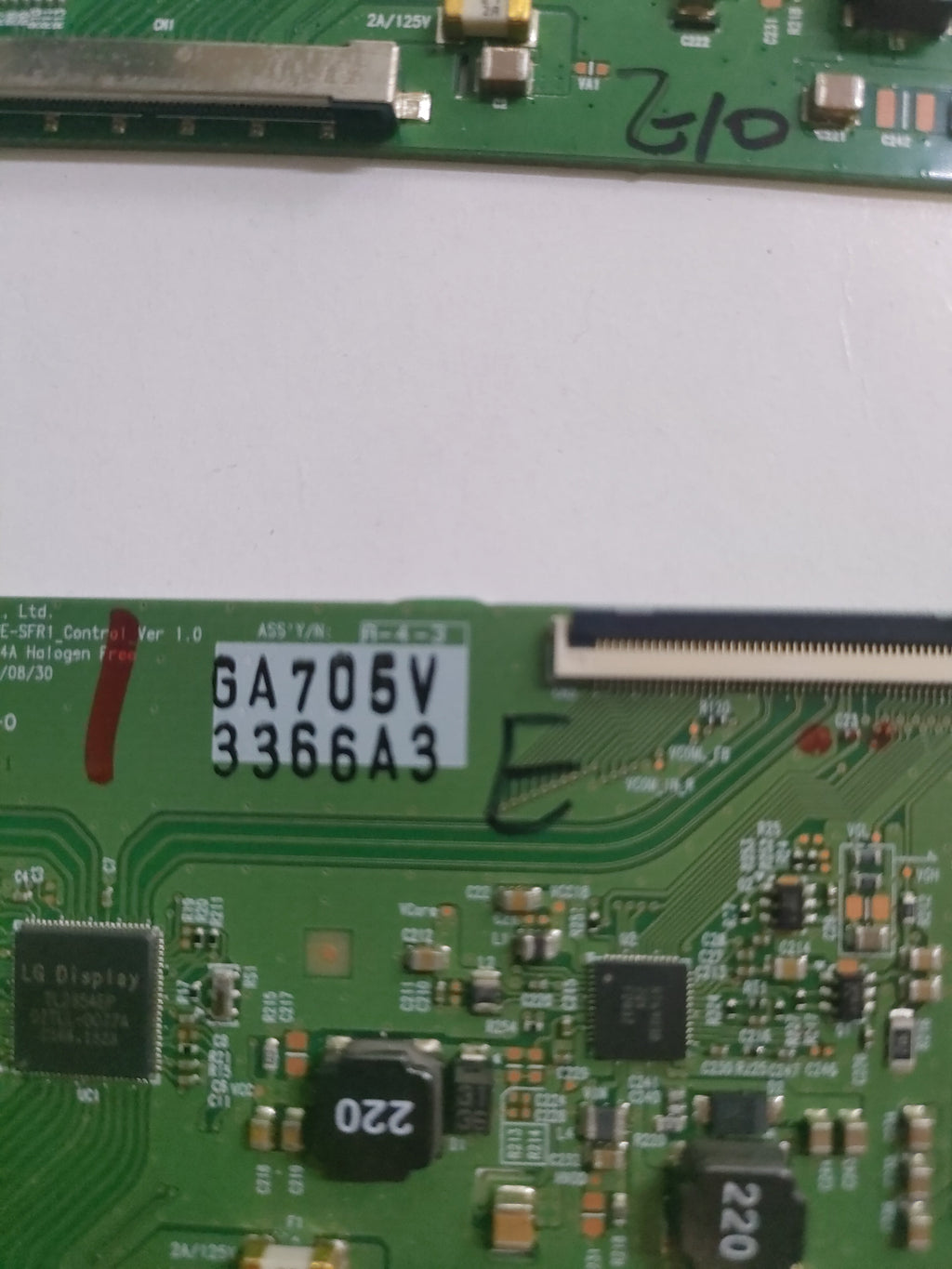 6870C-0444A T-Con Board LG 47" LC470DUE Testata